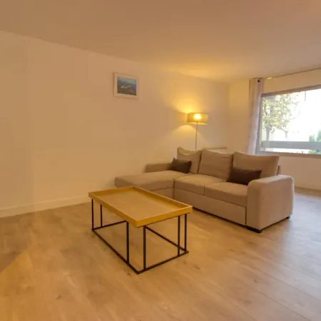 Apartment Les Pins Center - 6 People *